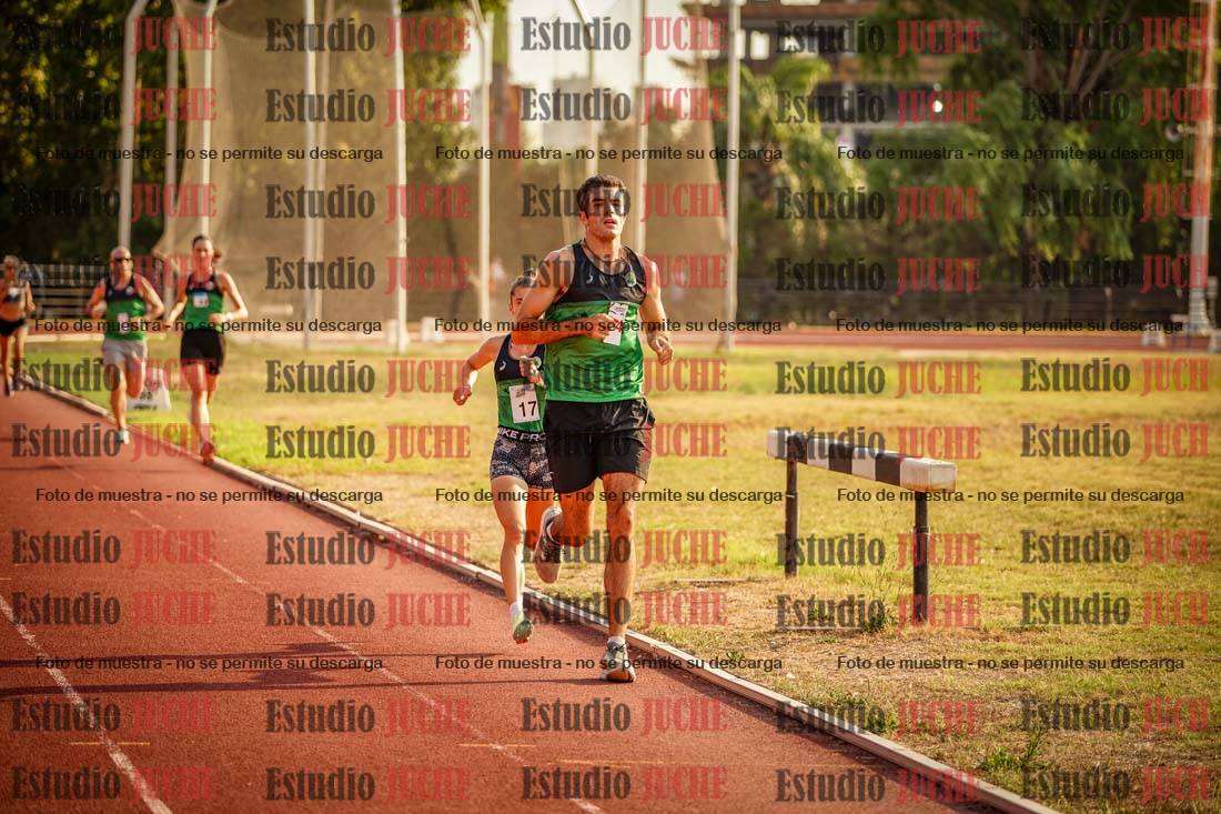 Fotos de los 5000 m llanos de mujeres y varones