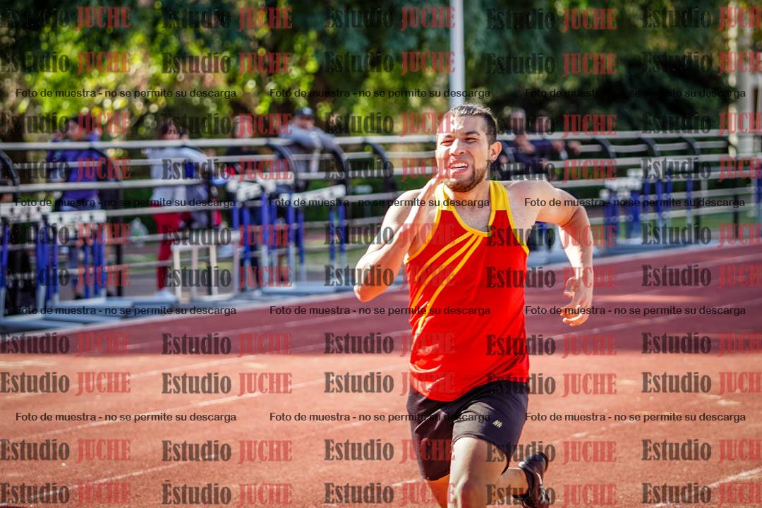 Fotos de los 400 m llanos de varones