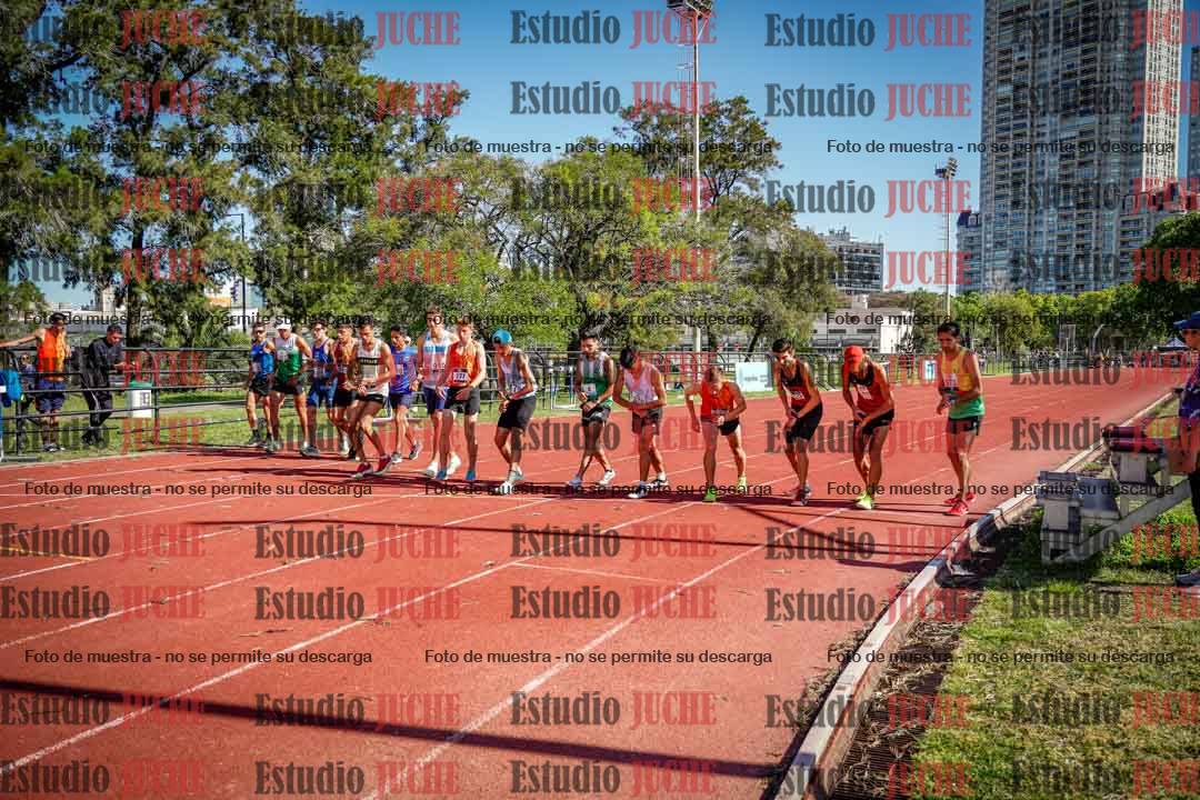 Fotos de los 5000 m llanos de varones
