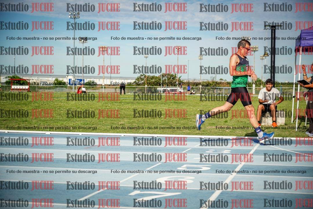Fotos de los 1500 m llanos de varones