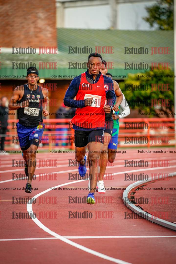 Fotos de los 1500 m llanos de varones - deca 10