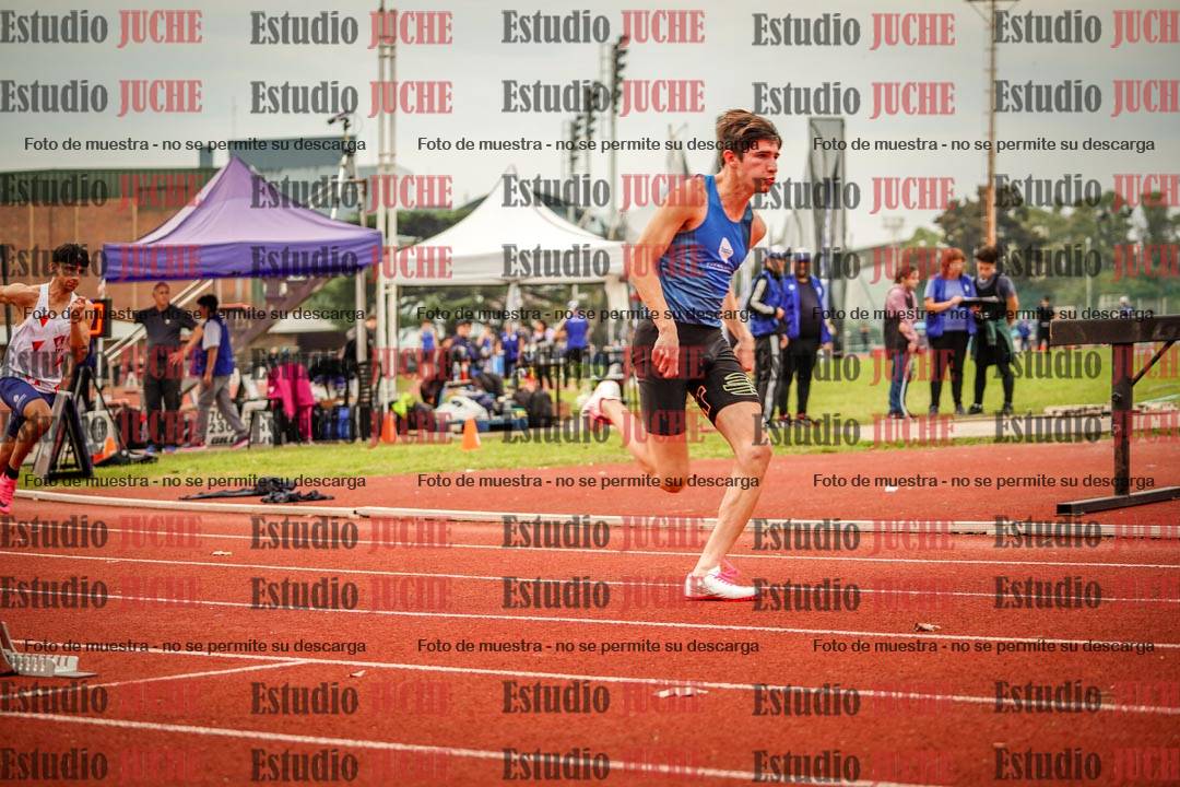 Fotos de los 400 m llanos de varones - FINAL