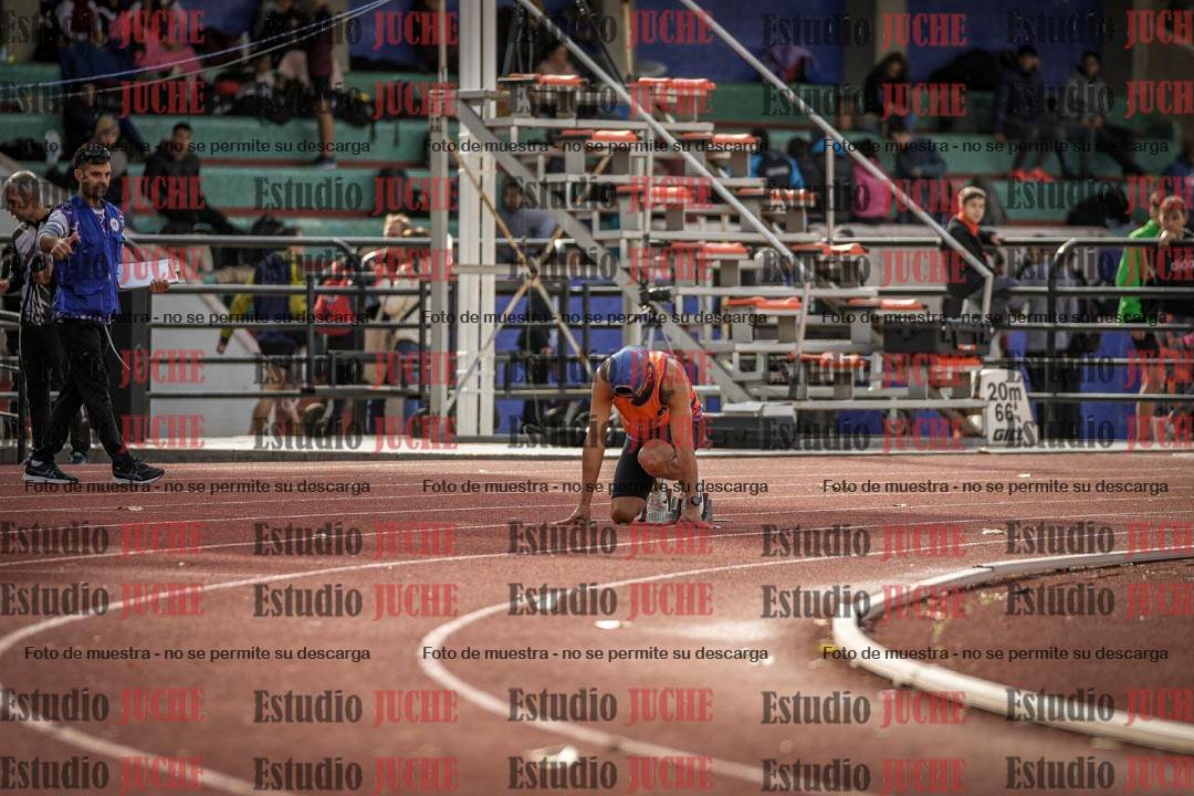 Fotos de los 400 m llanos de varones