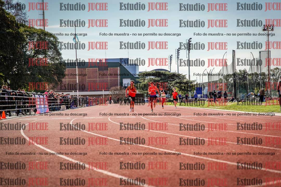 Fotos de los 200 m llanos de varones