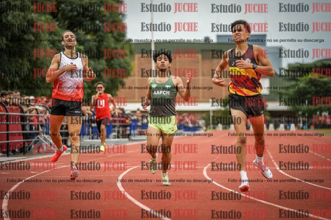 Fotos de los 400 m llanos de varones
