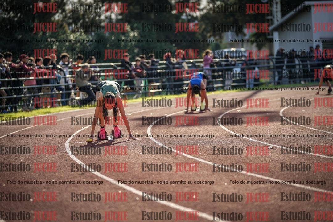 Fotos de las postas 4x400 m llanos de mujeres