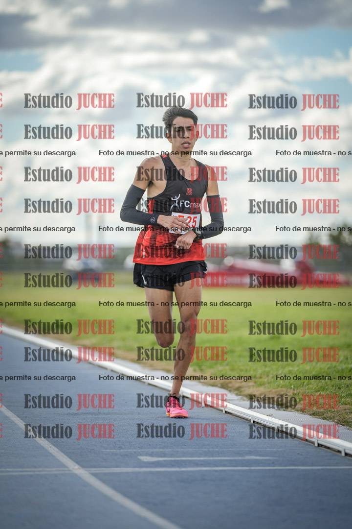 Fotos de los 5000 m llanos de varones