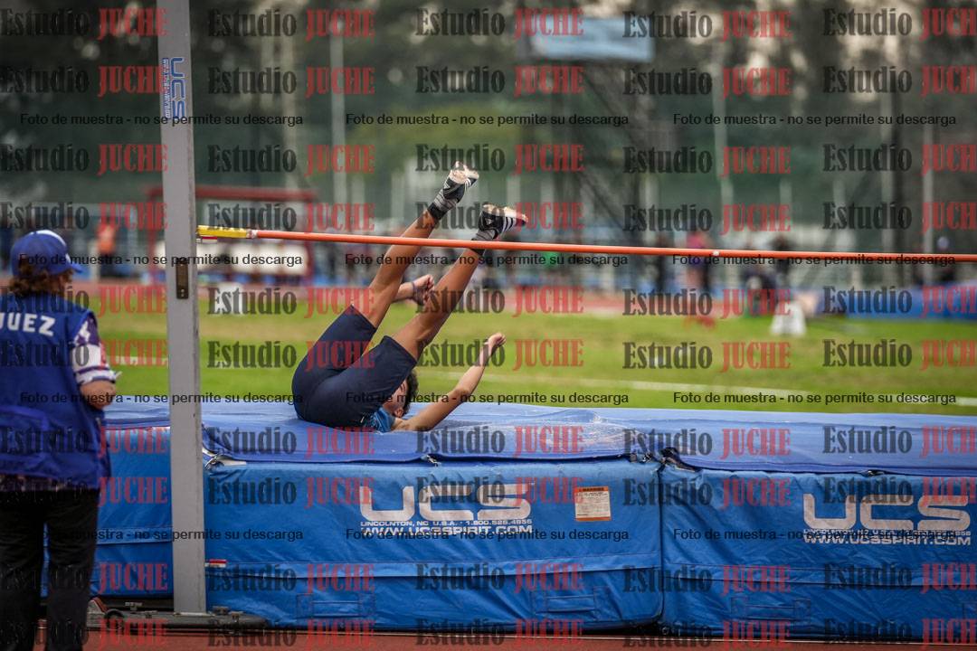 Fotos del salto en alto de varones - decatlón 4