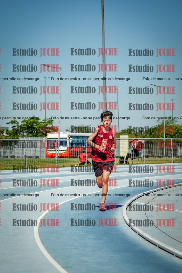 Fotos de los 1200 m de varones