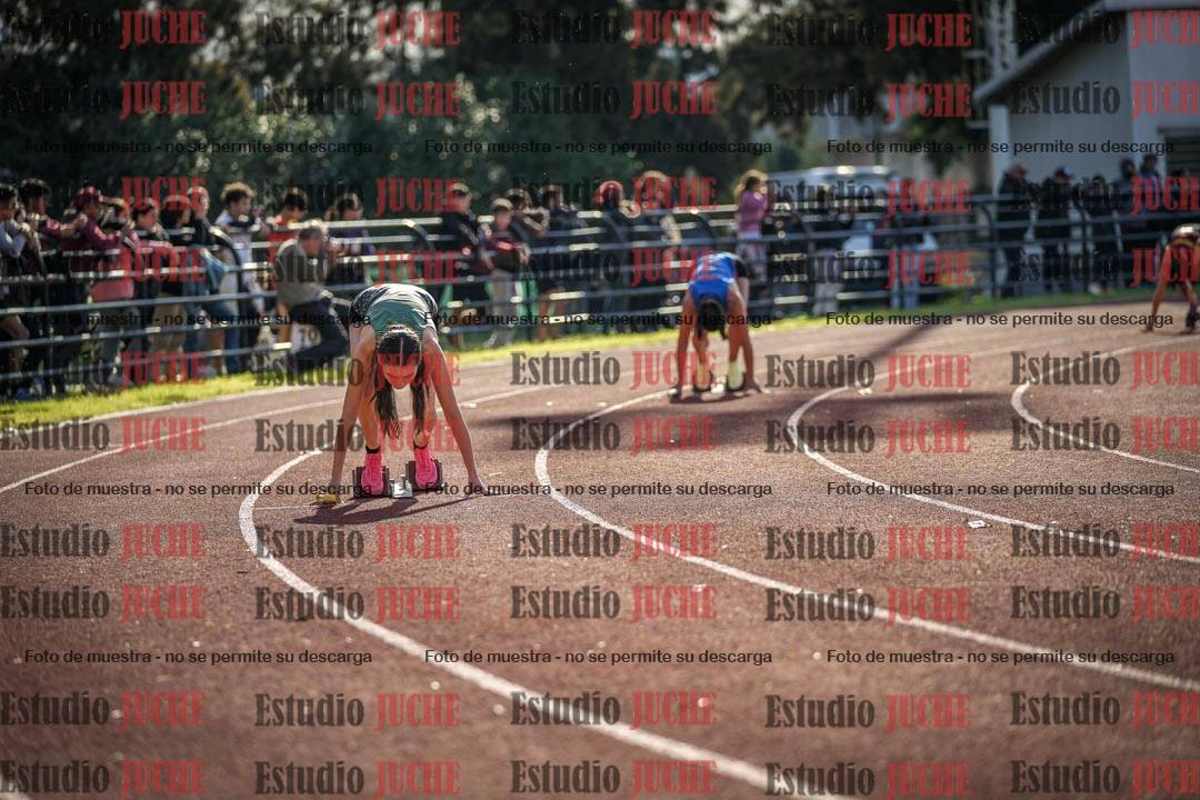 Fotos de las postas 4x400 m llanos de mujeres