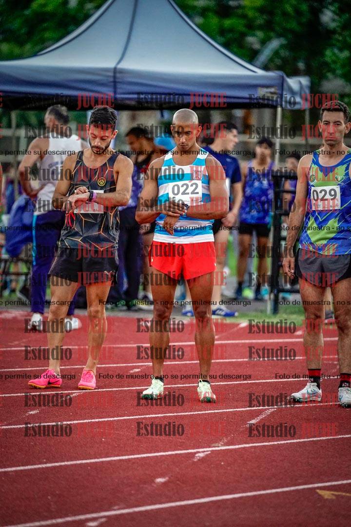Fotos de los 1500 m llanos de varones