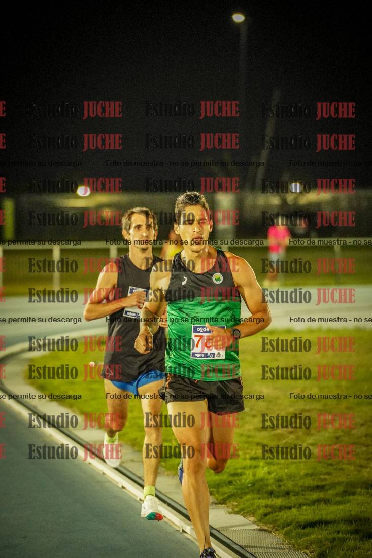 Fotos de los 3000 m llanos de varones