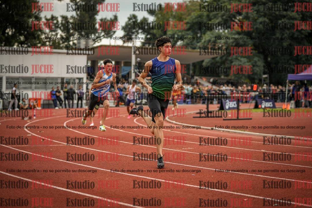 Fotos de los 400 m llanos de varones - FINAL