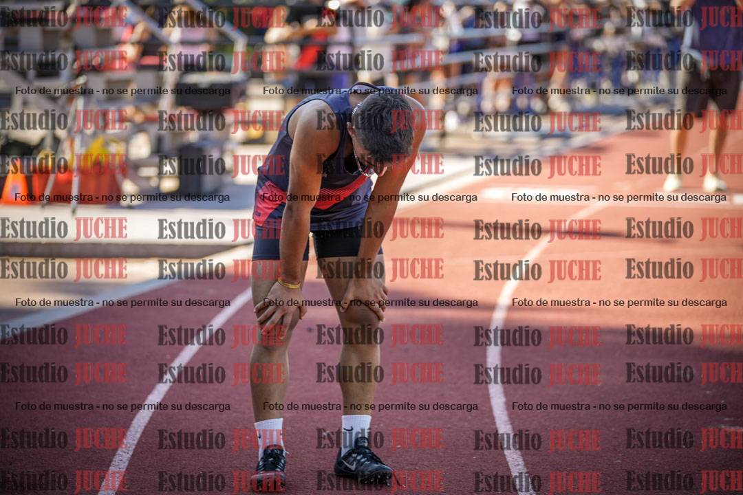 Fotos de los 400 m llanos de varones