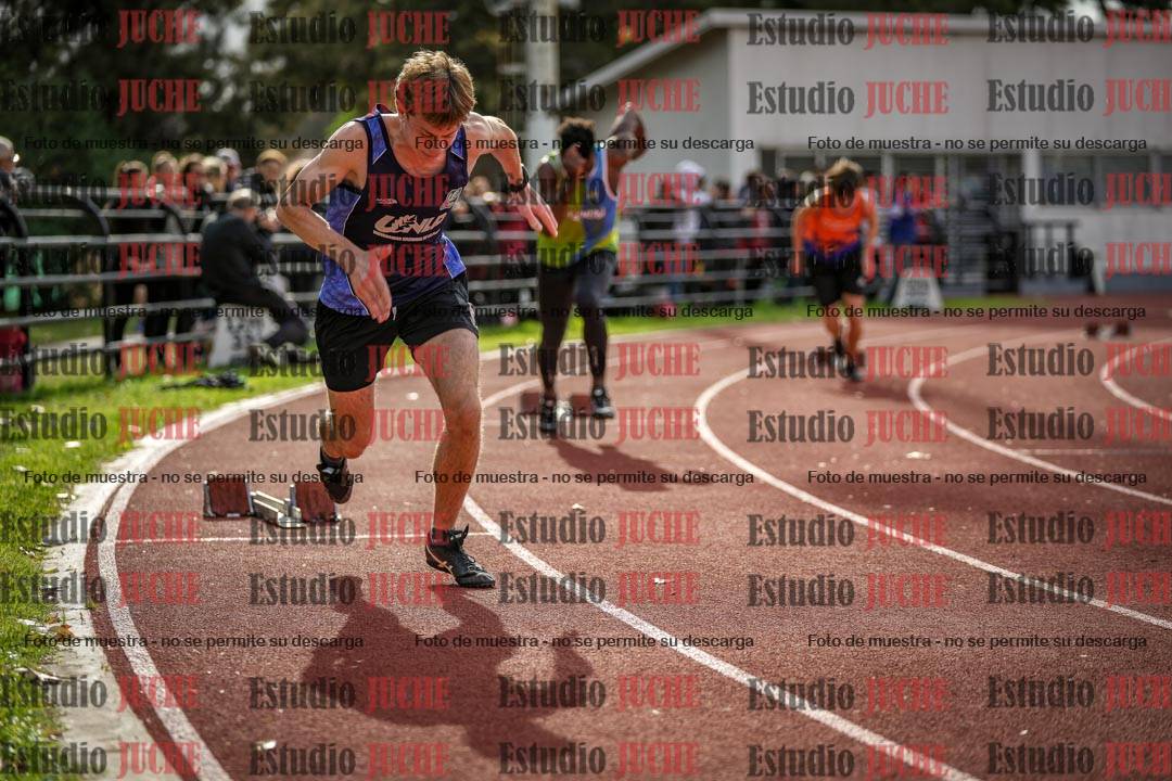 Fotos de los 400 m llanos de varones