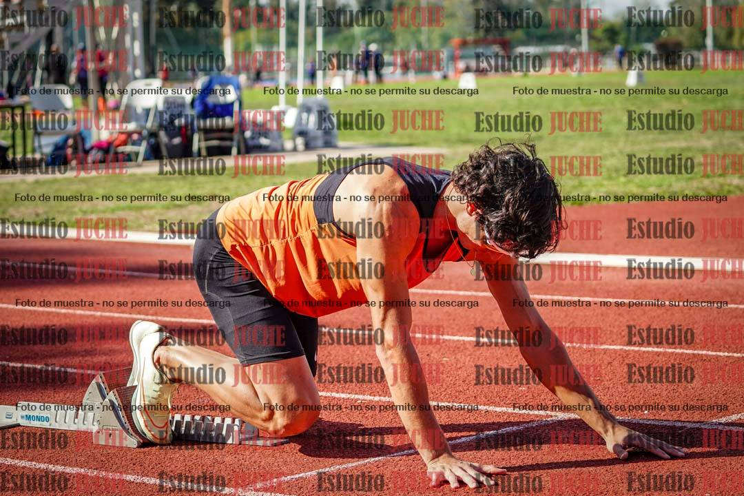 Fotos de los 400 m llanos de varones