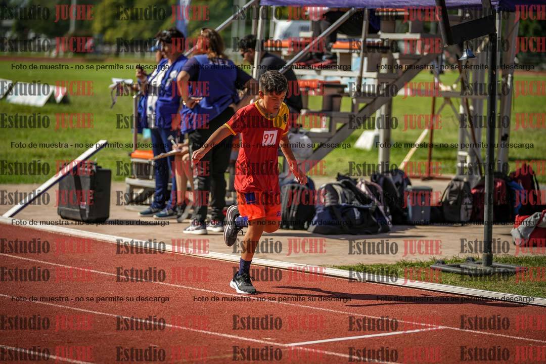Fotos de los 1000 m llanos de varones