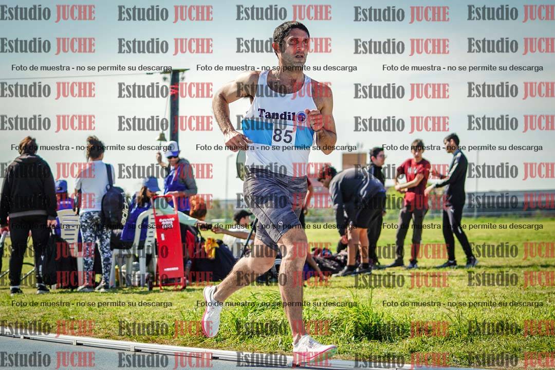 Fotos de los 3000 m llanos de varones