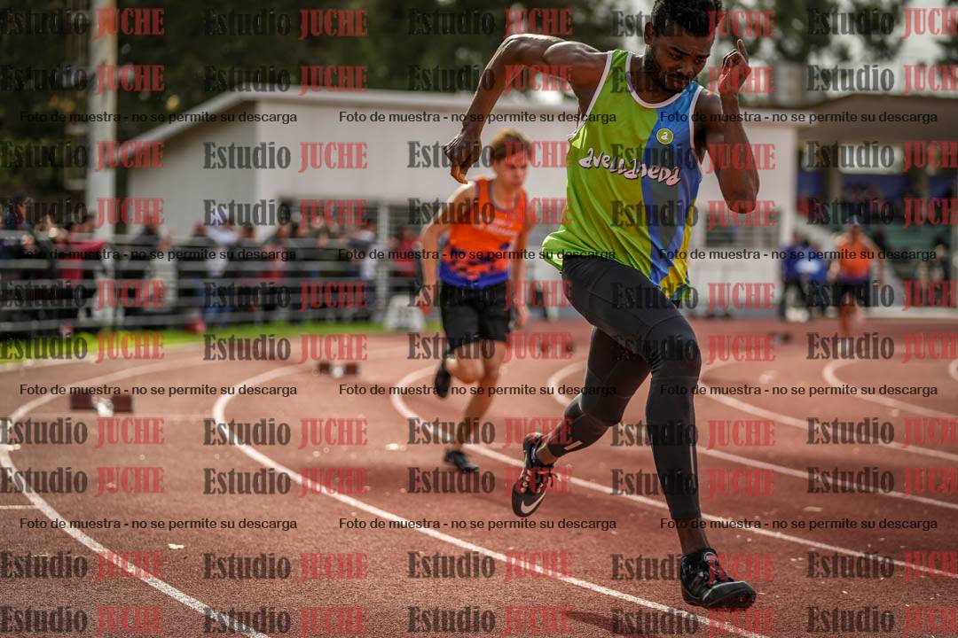 Fotos de los 400 m llanos de varones