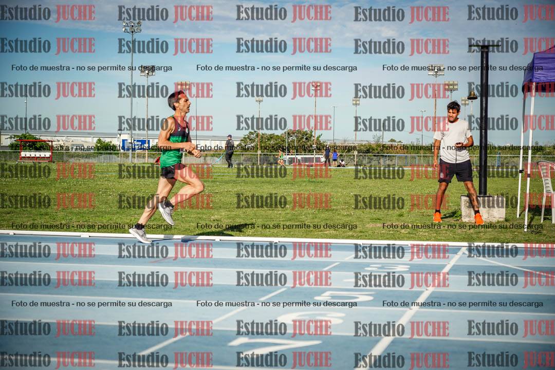 Fotos de los 1500 m llanos de varones