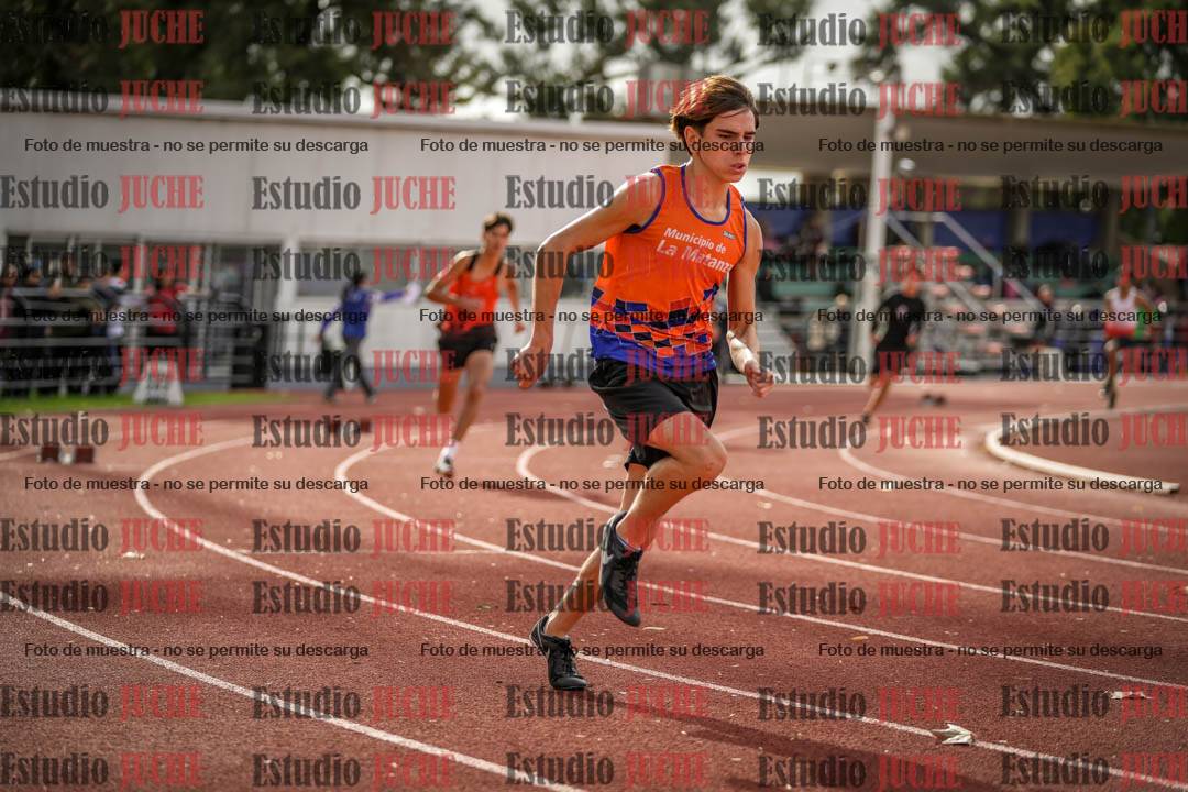 Fotos de los 400 m llanos de varones