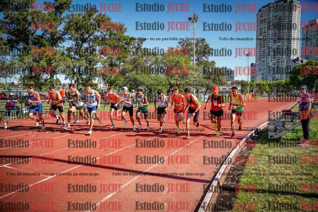 Fotos de los 5000 m llanos de varones