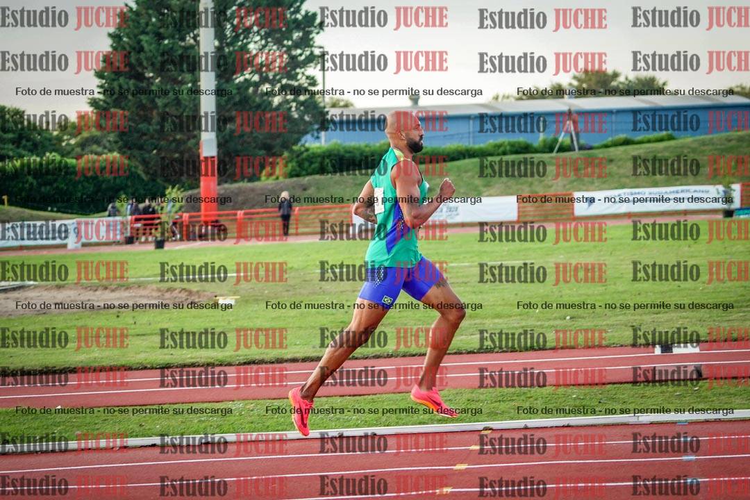 Fotos de los 1500 m llanos de varones - deca 10