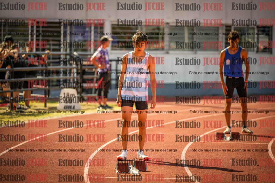 Fotos de los 400 m llanos de varones