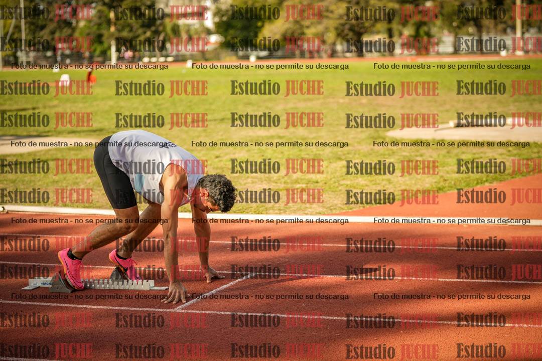 Fotos de los 400 m llanos de varones