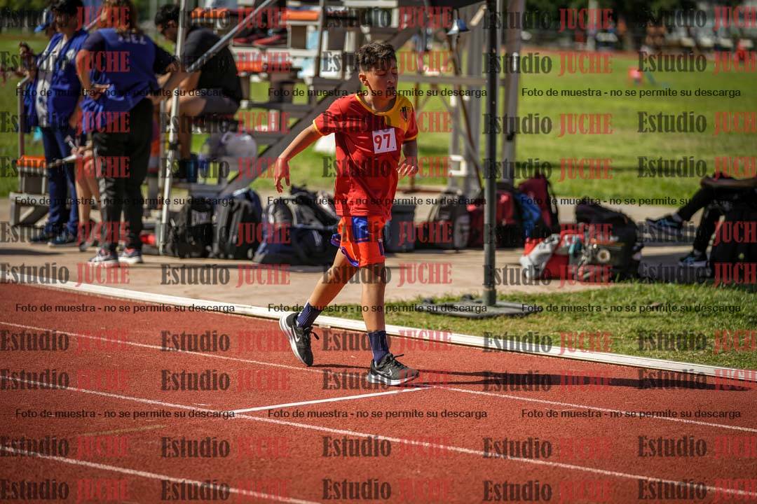 Fotos de los 1000 m llanos de varones