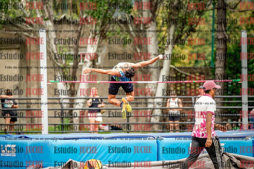 Fotos del salto en alto