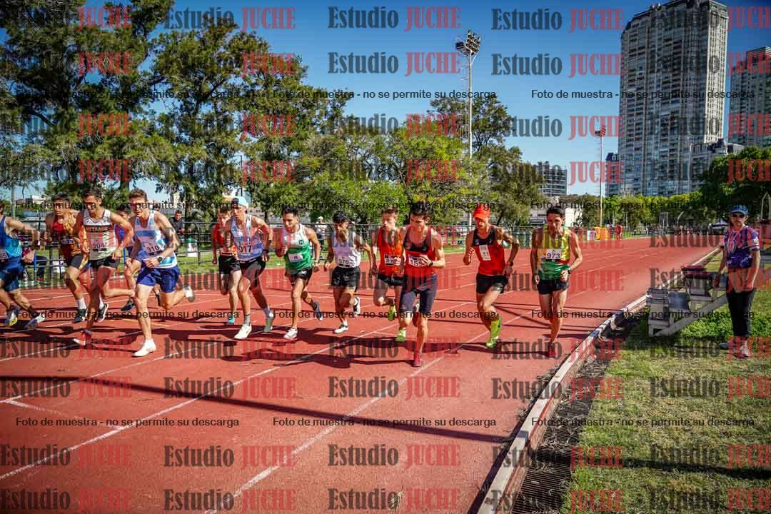 Fotos de los 5000 m llanos de varones