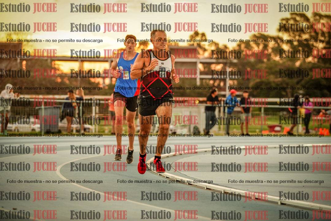 Fotos de los 3000 m llanos de varones