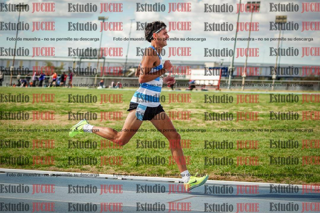 Fotos de los 5000 m llanos de varones