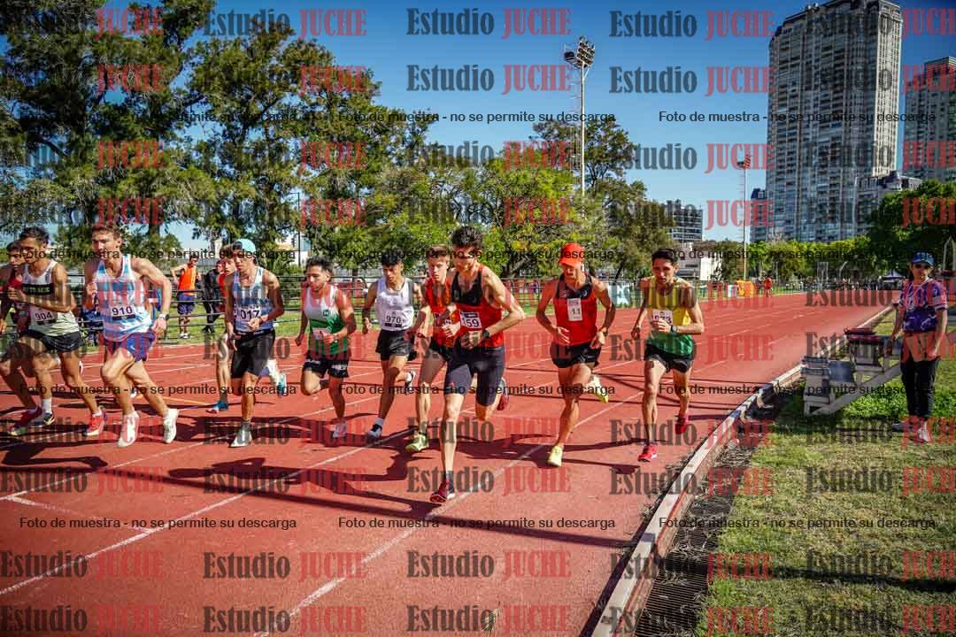 Fotos de los 5000 m llanos de varones