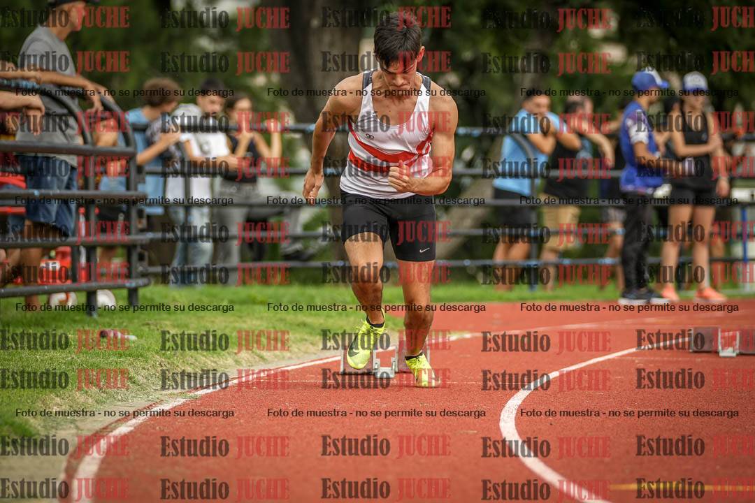 Fotos de los 200 m llanos de varones