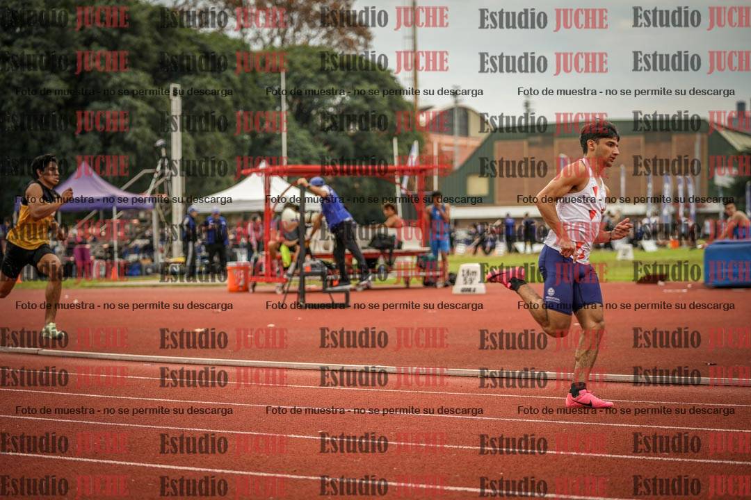 Fotos de los 400 m llanos de varones - FINAL