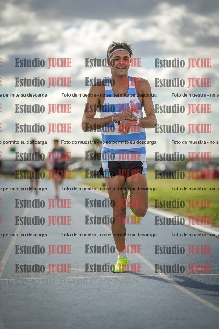 Fotos de los 5000 m llanos de varones