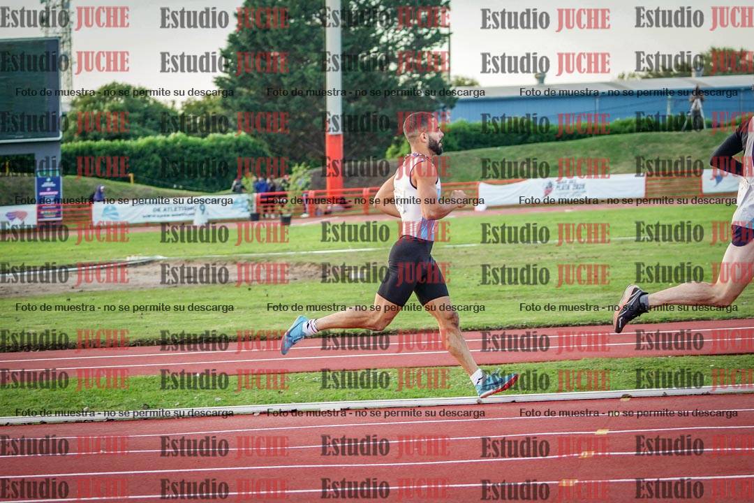 Fotos de los 1500 m llanos de varones - deca 10