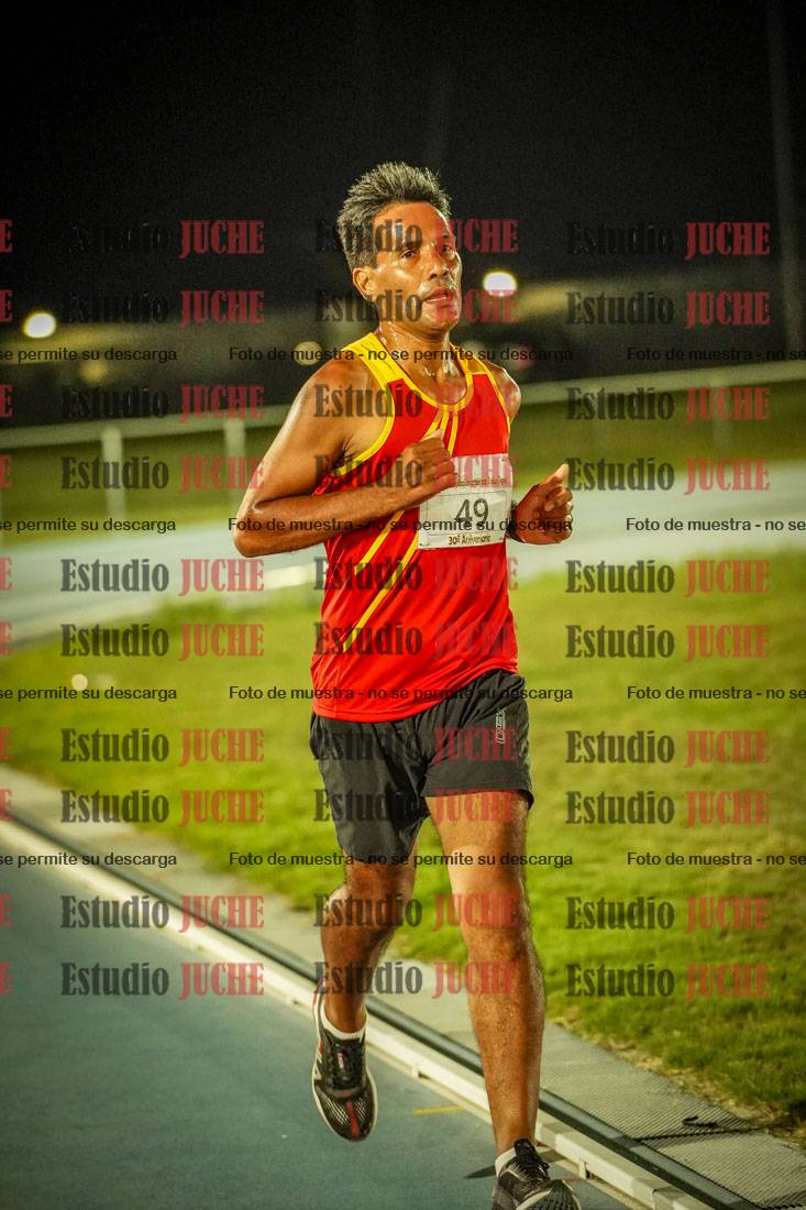 Fotos de los 3000 m llanos de varones