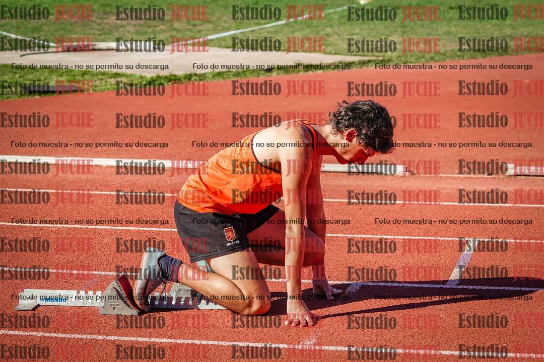 Fotos de los 400 m llanos de varones