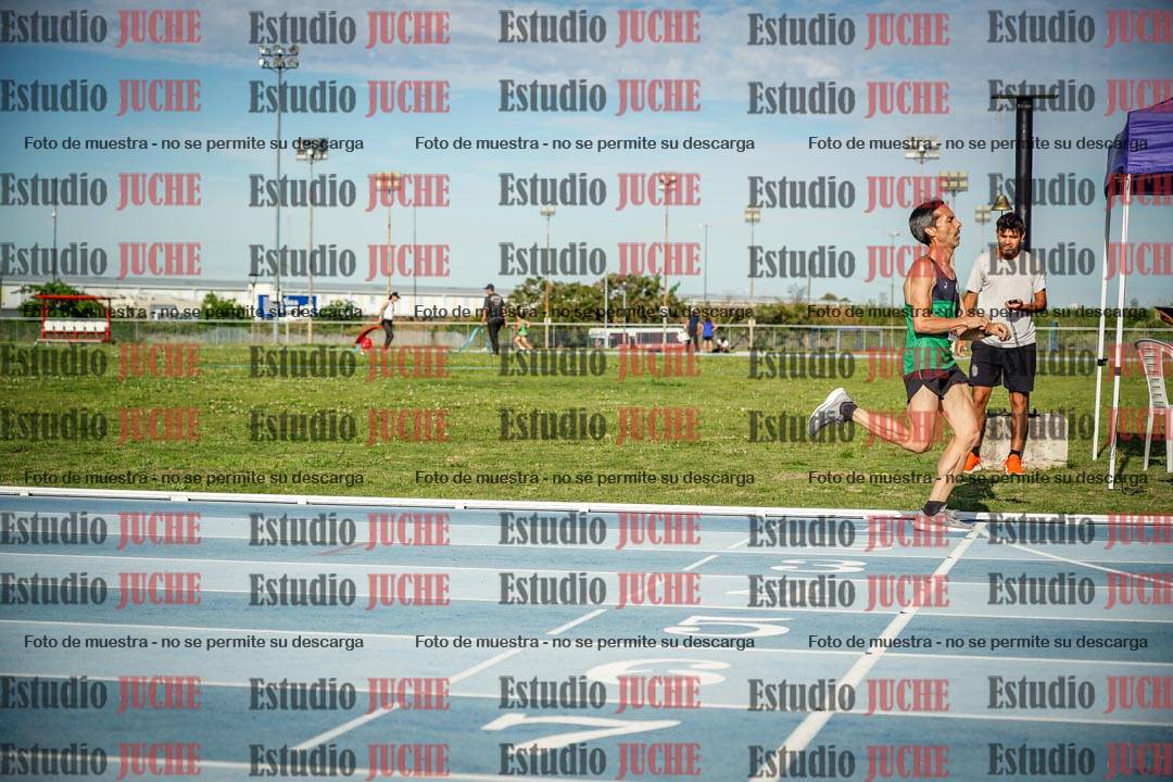 Fotos de los 1500 m llanos de varones