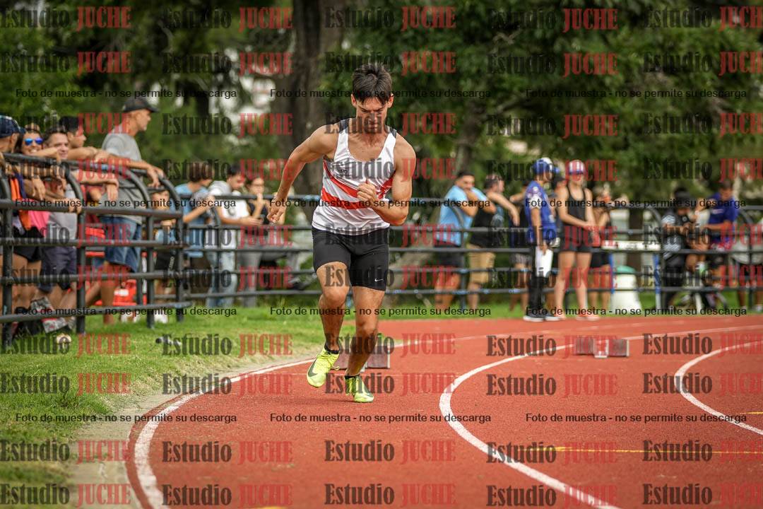 Fotos de los 200 m llanos de varones