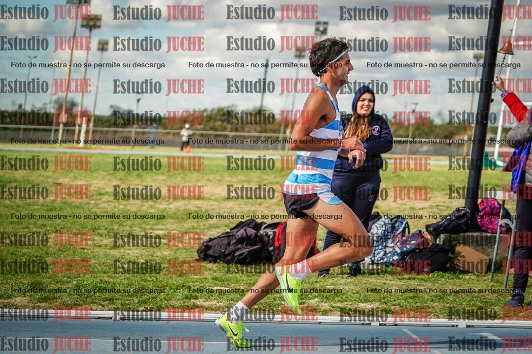 Fotos de los 5000 m llanos de varones