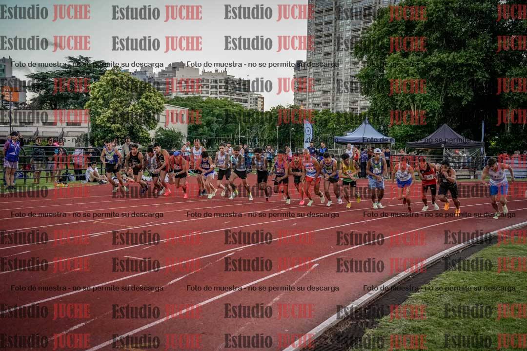 Fotos de los 1500 m llanos de varones