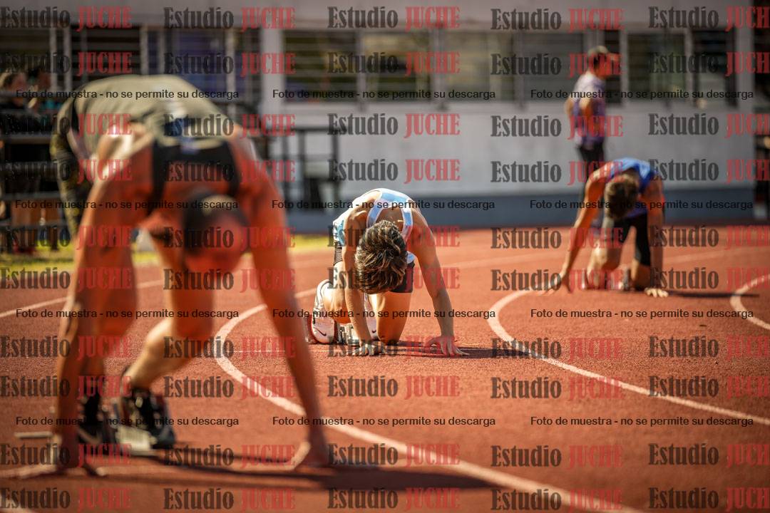 Fotos de los 400 m llanos de varones