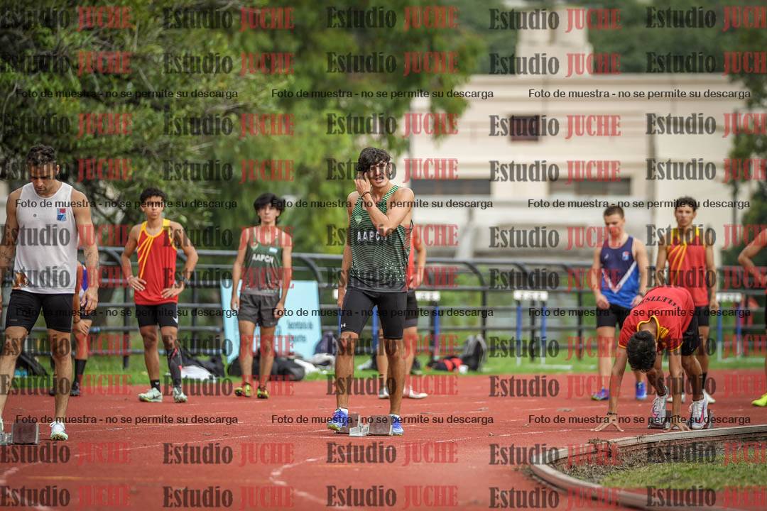 Fotos de los 200 m llanos de varones