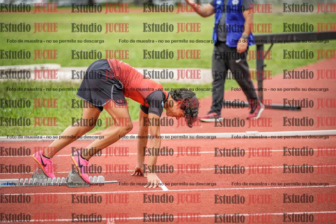 Fotos de los 400 m llanos de varones
