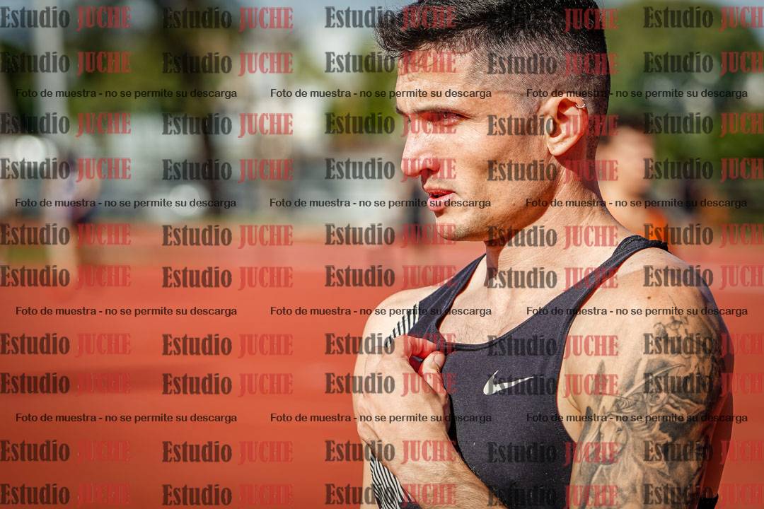 Fotos de los 400 m llanos de varones