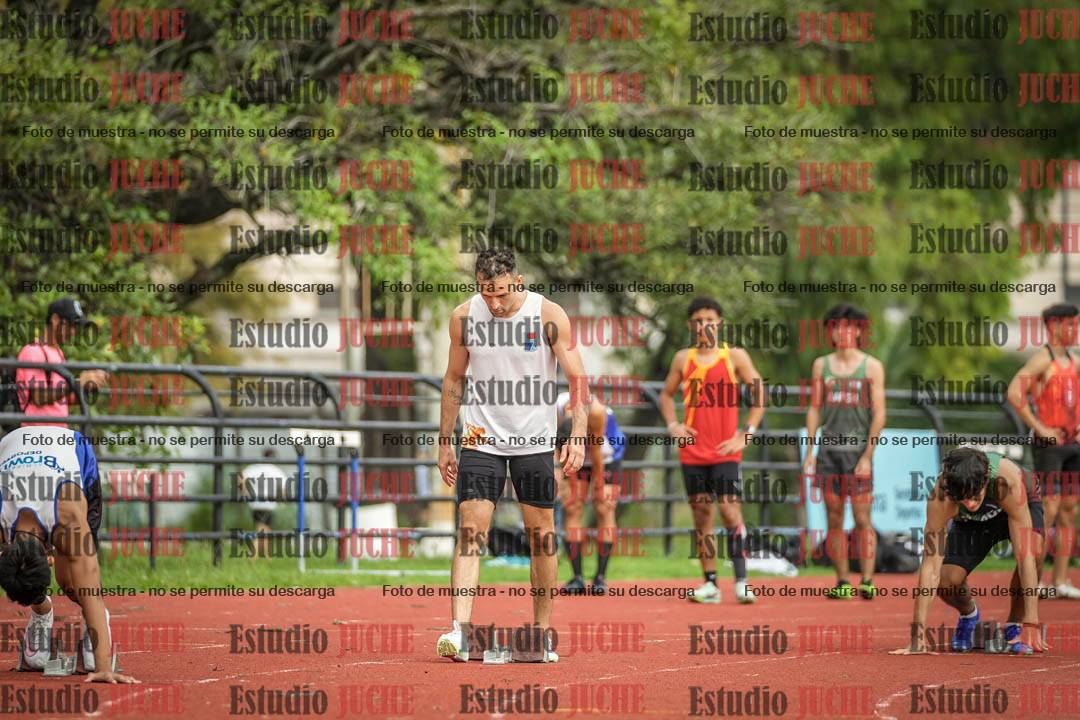 Fotos de los 200 m llanos de varones